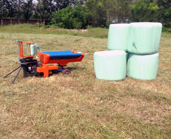 2021 Good Performance Farm Equipment Mini Round Mini Hay Baler for Sale