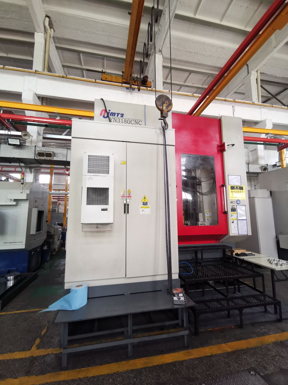 Construction Excavator Crane Roller Swing Gear Slew Drive Slewing Ring Bearing for Solar Tracker Mining Metalworking Industry