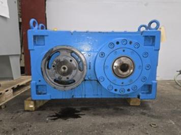 Customized Non-standard Gearbox Plastic Machinery Rubber Extruder Gearbox Reducer