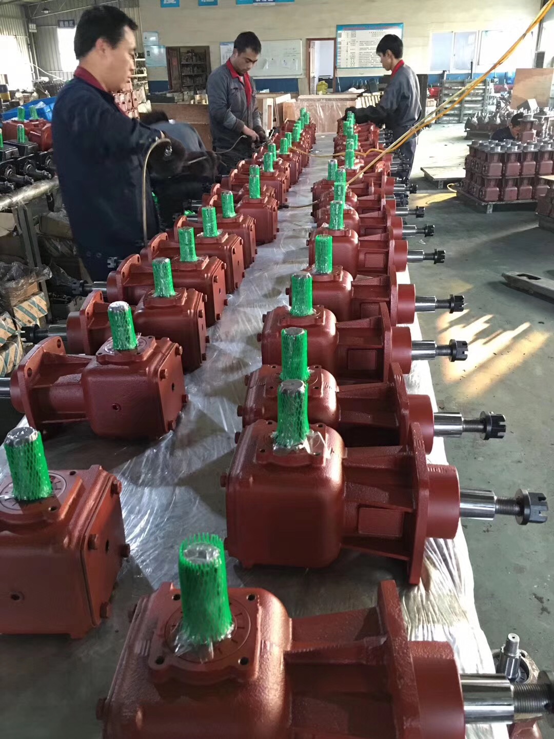 Customized Aluminum Box 540rpm 90 Degree PTO Transmission Miter Bevel Fertilizer Spreader Seeders Agricultural Gearbox for Sale