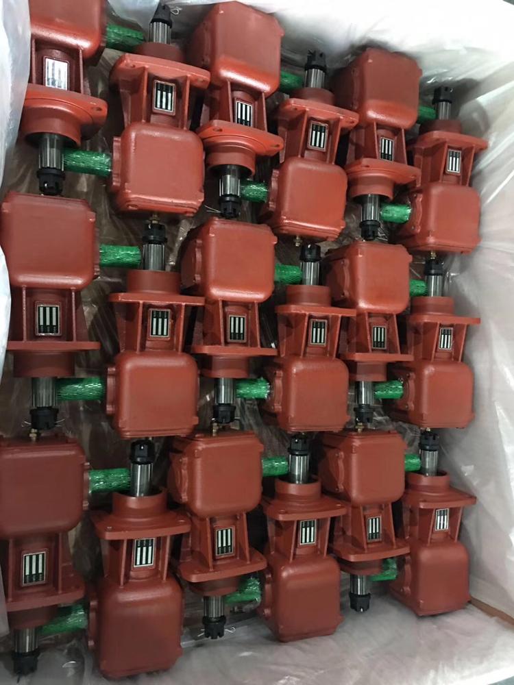 Multifunctional Agricultural Gearboxes Mr-90 11 Fertilizer Mixer Gearbox for Wholesales