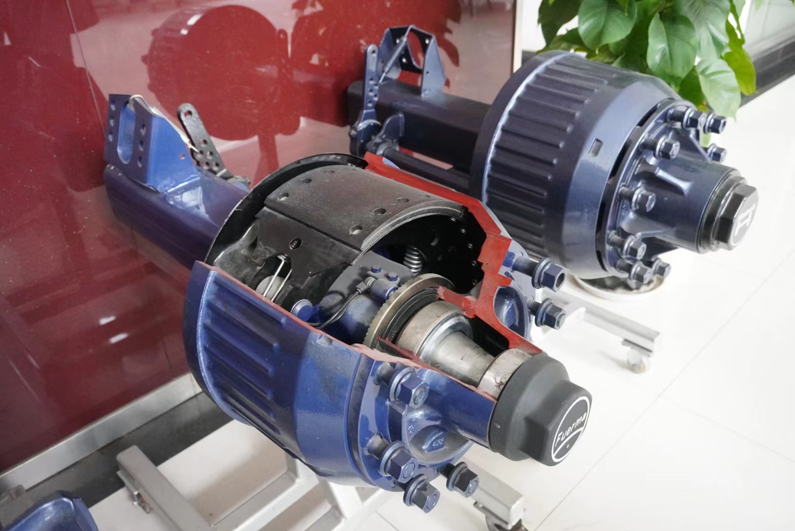 FAKQ12F10-252 FAKQ12F10-252 FAKQ12F10-287 Heavy Duty Series Trailer Axle Air Suspension Axle