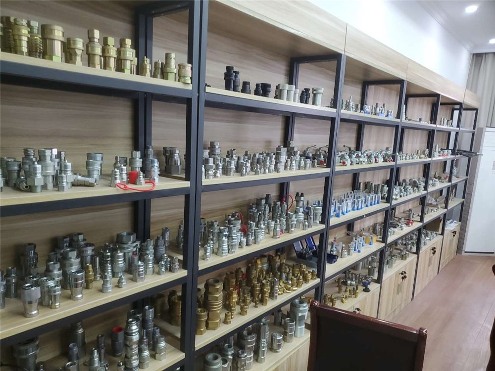 KZF 1/4  Inch  BSP/NPT Thread   304/316  Hydraulic Quick Release Connectors &stainless Steel Hydraulic Couplings