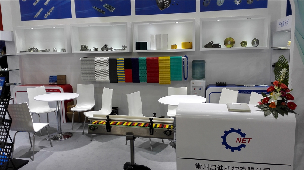 Plastic Modular Belt Turning Radius Flush Grid S2400 Pitch 25.4 PP, POM Acetal Conveyor Belt for Food Conveyor System