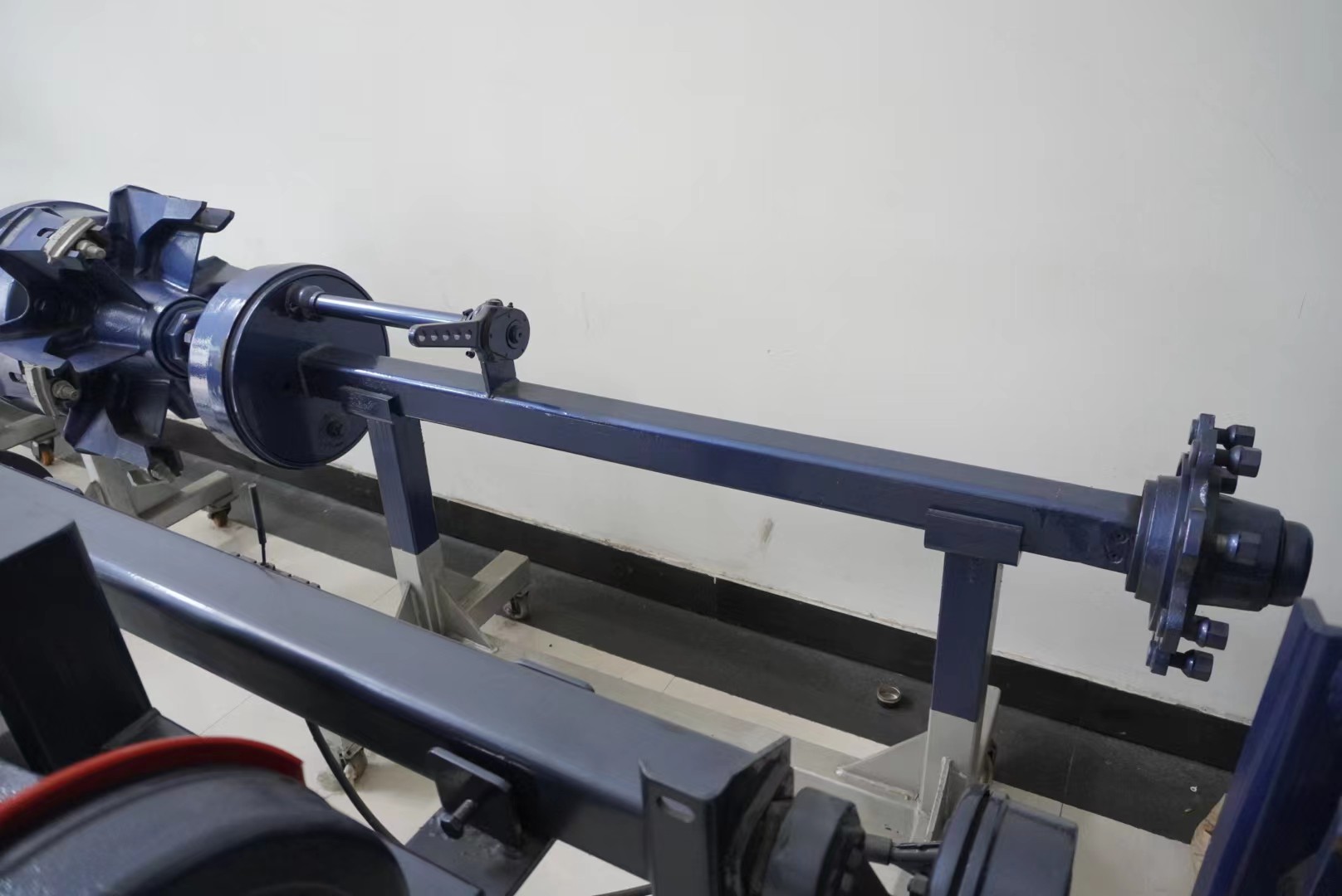 FAKQ12F10-252 FAKQ12F10-252 FAKQ12F10-287 Heavy Duty Series Trailer Axle Air Suspension Axle