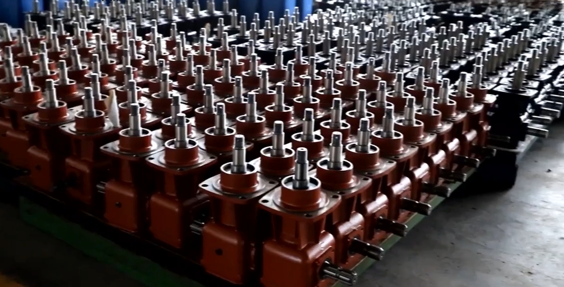 RC Series Factory Price Agricultural Gear Motor Drive PTO Farm Heavy Duty Slasher Right Angle Lawn Mower Rotary Cutter Gearbox