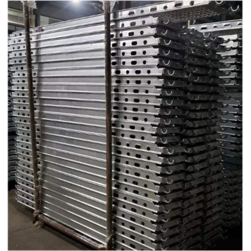Factory Price 6-12m Galvanized Steel Pipe  Bs1139 Scaffolding Galvanized Steel Pipe